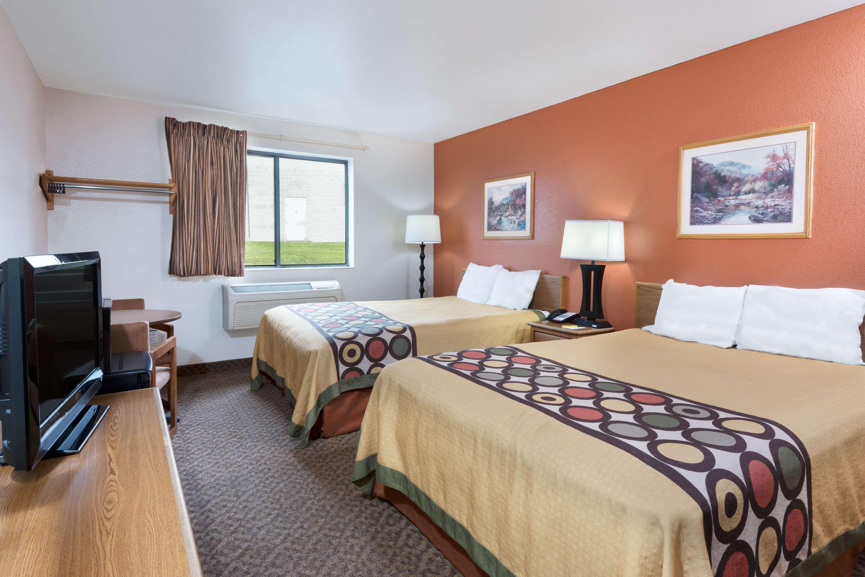 Super 8 By Wyndham Morgantown Hotel Luaran gambar