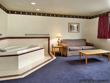 Super 8 By Wyndham Morgantown Hotel Bilik gambar